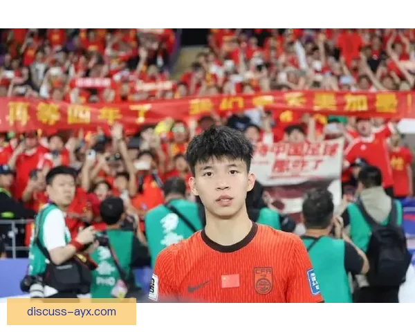 国足迎关键战役新帅首秀引发球迷热议与期待亚洲赛场形势备受关注 国足迎关键战役新帅首秀引发球迷热议与期待亚洲赛场形势备受关注