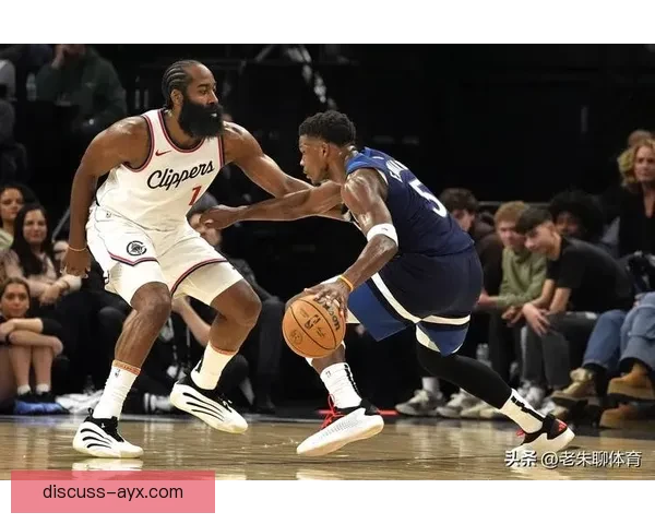 森林狼新赛季阵容升级冲击西部前四前景引热议与核心球员续约稳军心