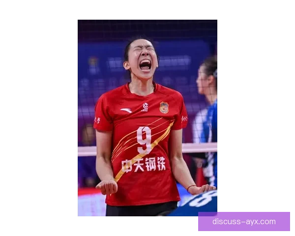 中国女排再创辉煌奥运资格赛胜利激励全国球迷热情高涨