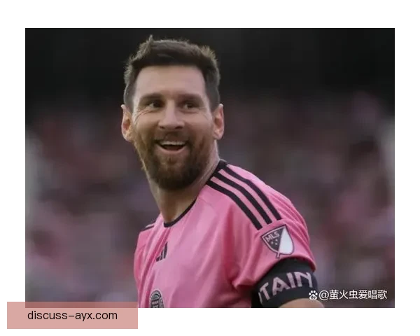 梅西重返巴萨引发全球关注 球迷热议是否能再度带领球队夺冠